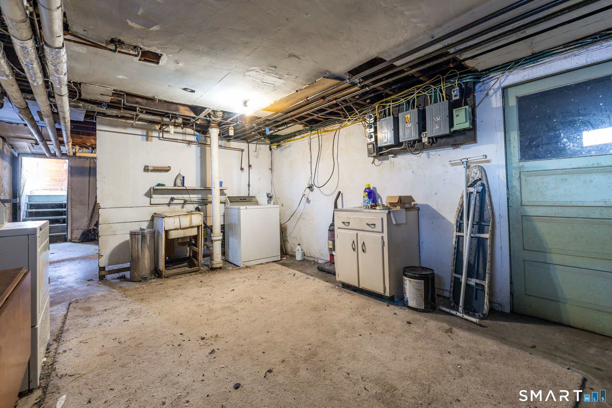 28-30 Nesbit Avenue West Hartford CT 06119