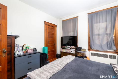 28-30 Nesbit Avenue West Hartford CT 06119