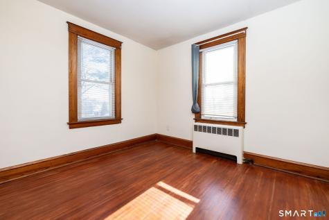 28-30 Nesbit Avenue West Hartford CT 06119