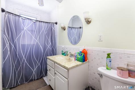 28-30 Nesbit Avenue West Hartford CT 06119