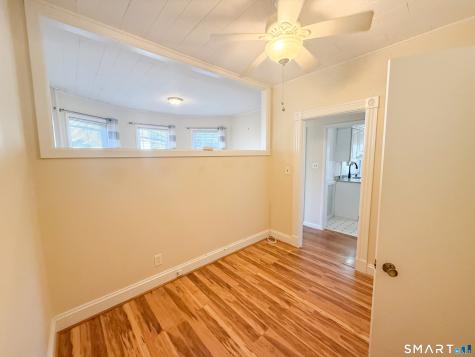 190 Montauk Avenue New London CT 06320