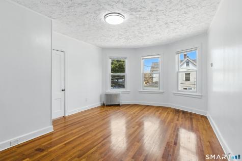 190 Montauk Avenue New London CT 06320