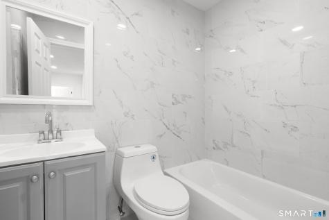 993 East Main Street Waterbury CT 06705