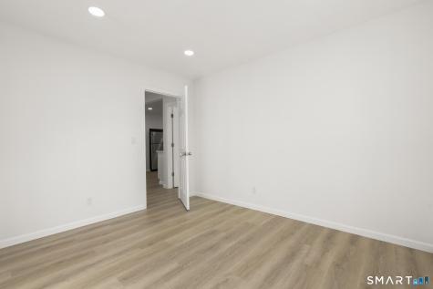 993 East Main Street Waterbury CT 06705