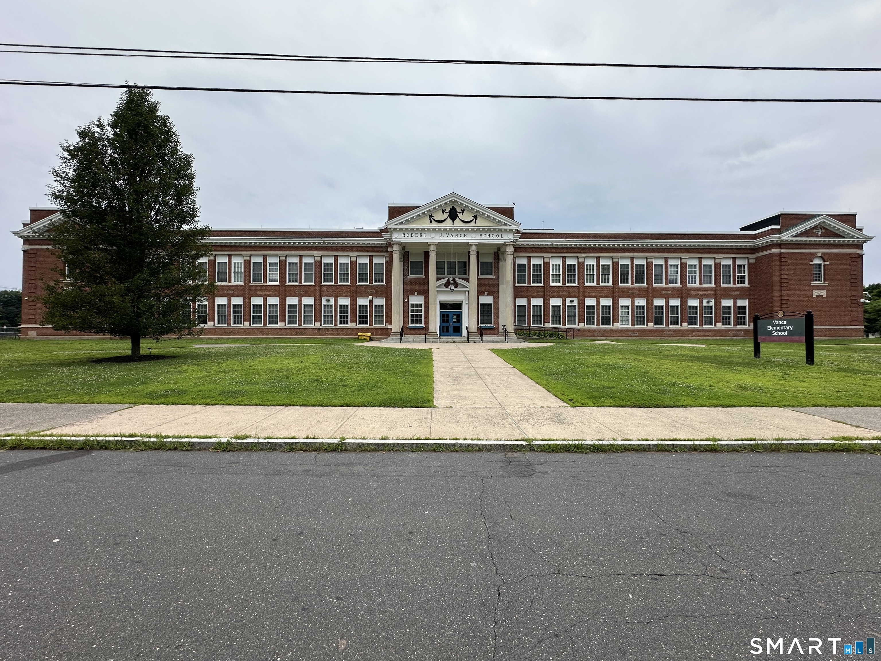 167 Shuttle Meadow Avenue New Britain CT 06052
