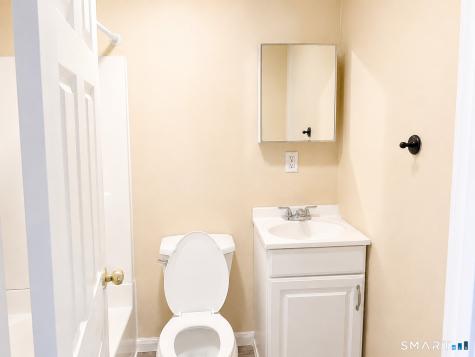 13 Armstrong Place Bridgeport CT 06608