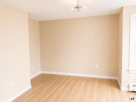 13 Armstrong Place Bridgeport CT 06608