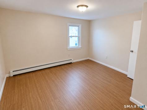 13 Armstrong Place Bridgeport CT 06608
