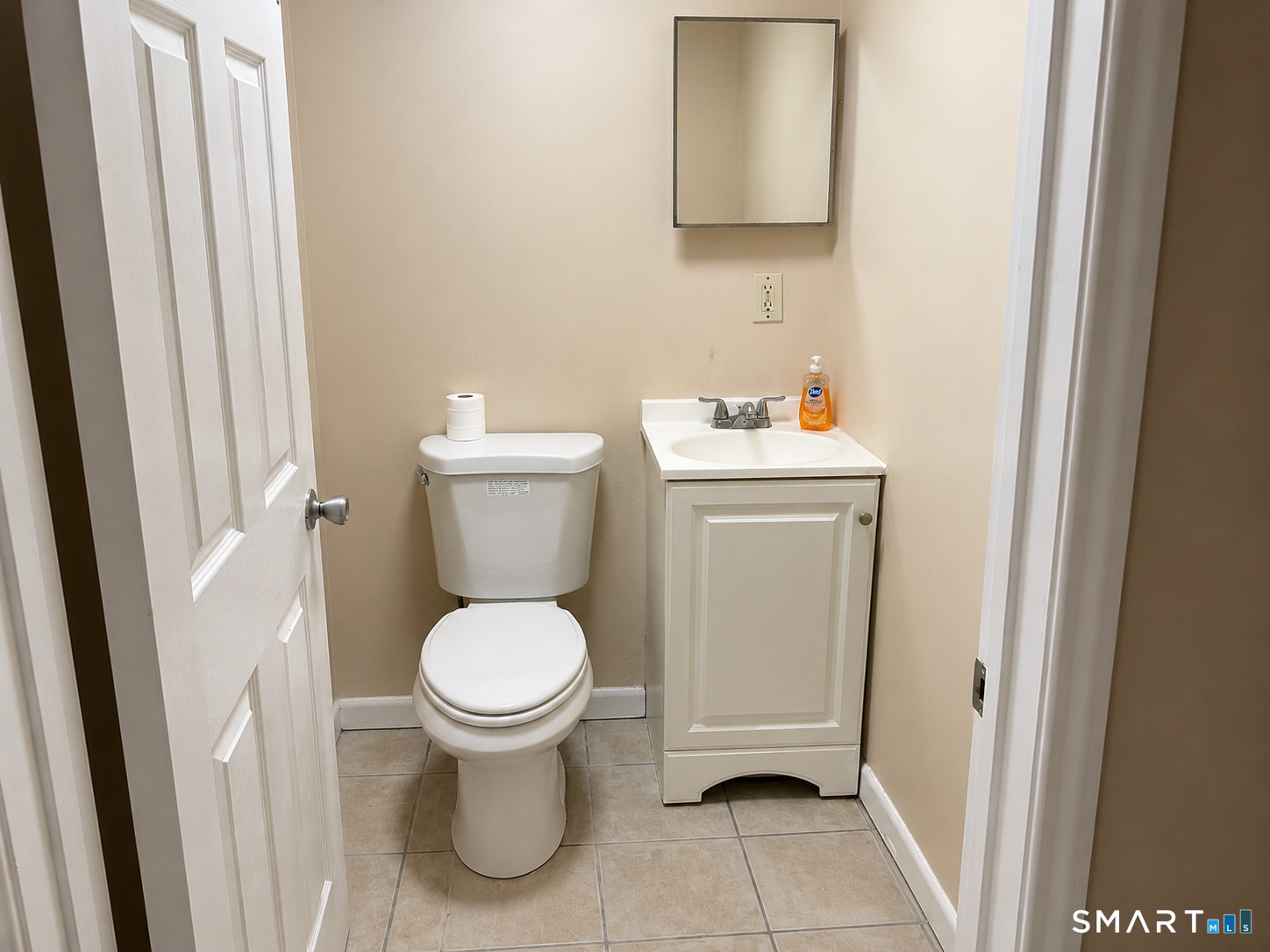 13 Armstrong Place Bridgeport CT 06608