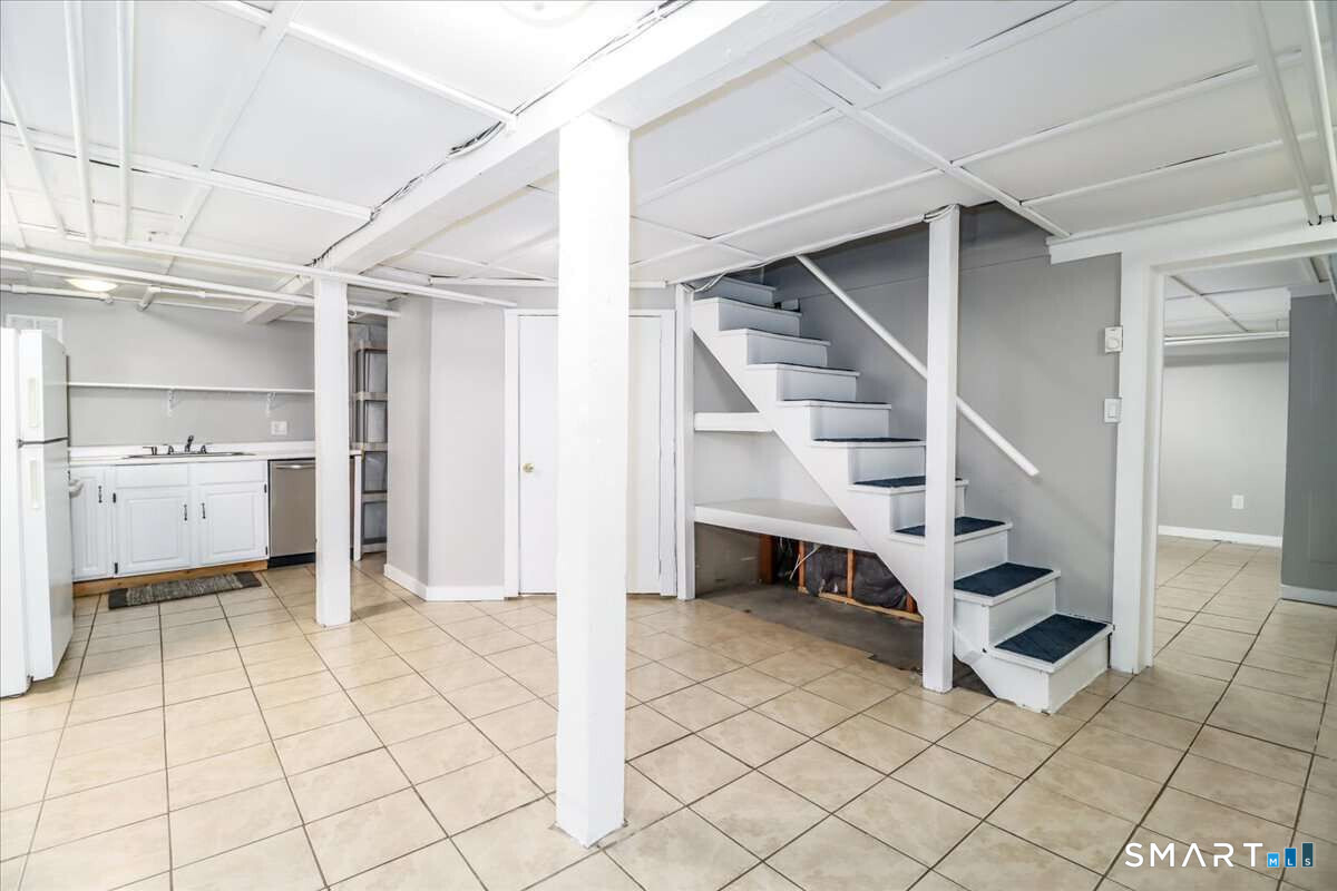 3 Ninth Avenue Danbury CT 06810