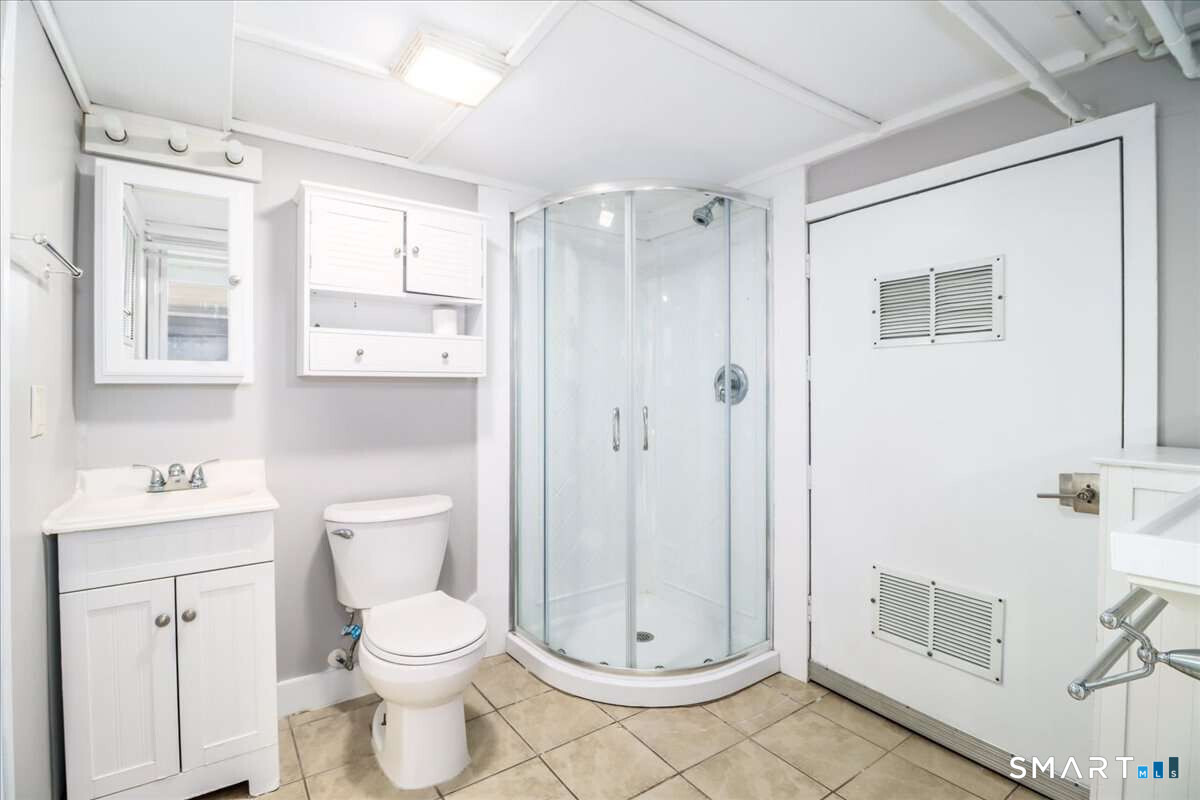 3 Ninth Avenue Danbury CT 06810