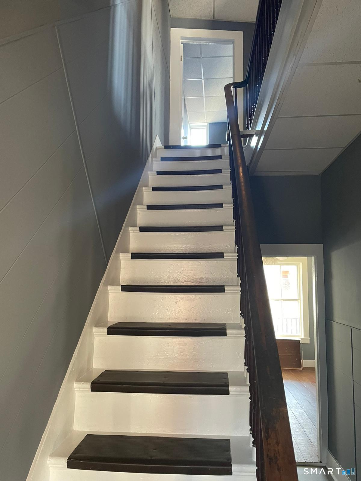 77 Chapman Street Putnam CT 06260