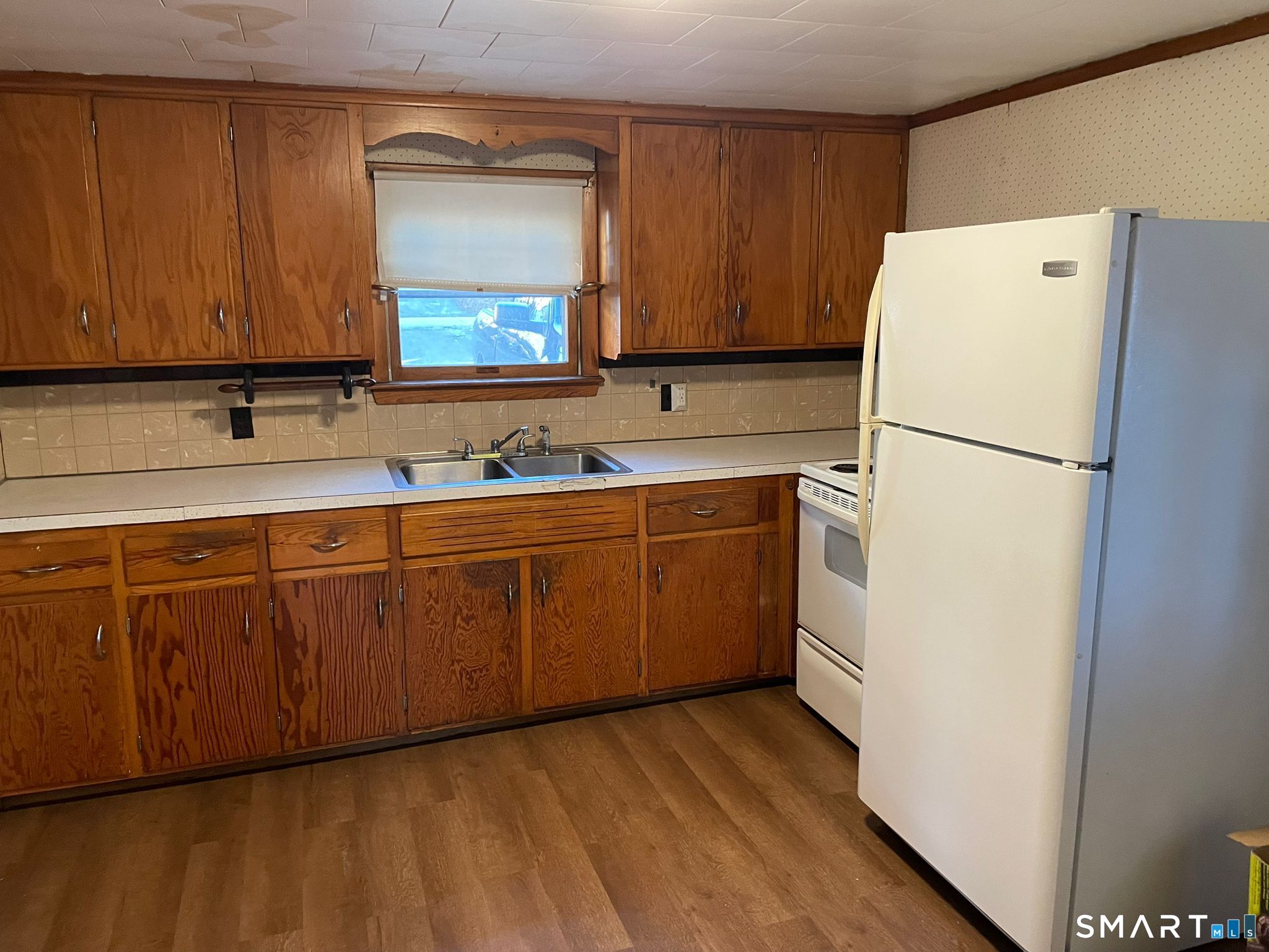 77 Chapman Street Putnam CT 06260