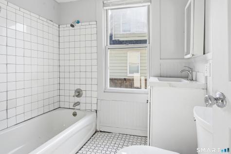 695 Beechwood Avenue Bridgeport CT 06605