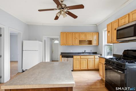 695 Beechwood Avenue Bridgeport CT 06605