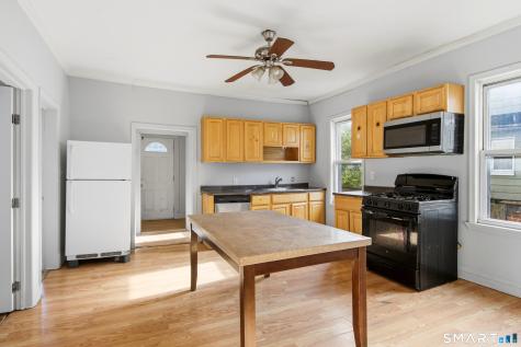 695 Beechwood Avenue Bridgeport CT 06605