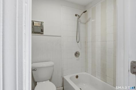 695 Beechwood Avenue Bridgeport CT 06605