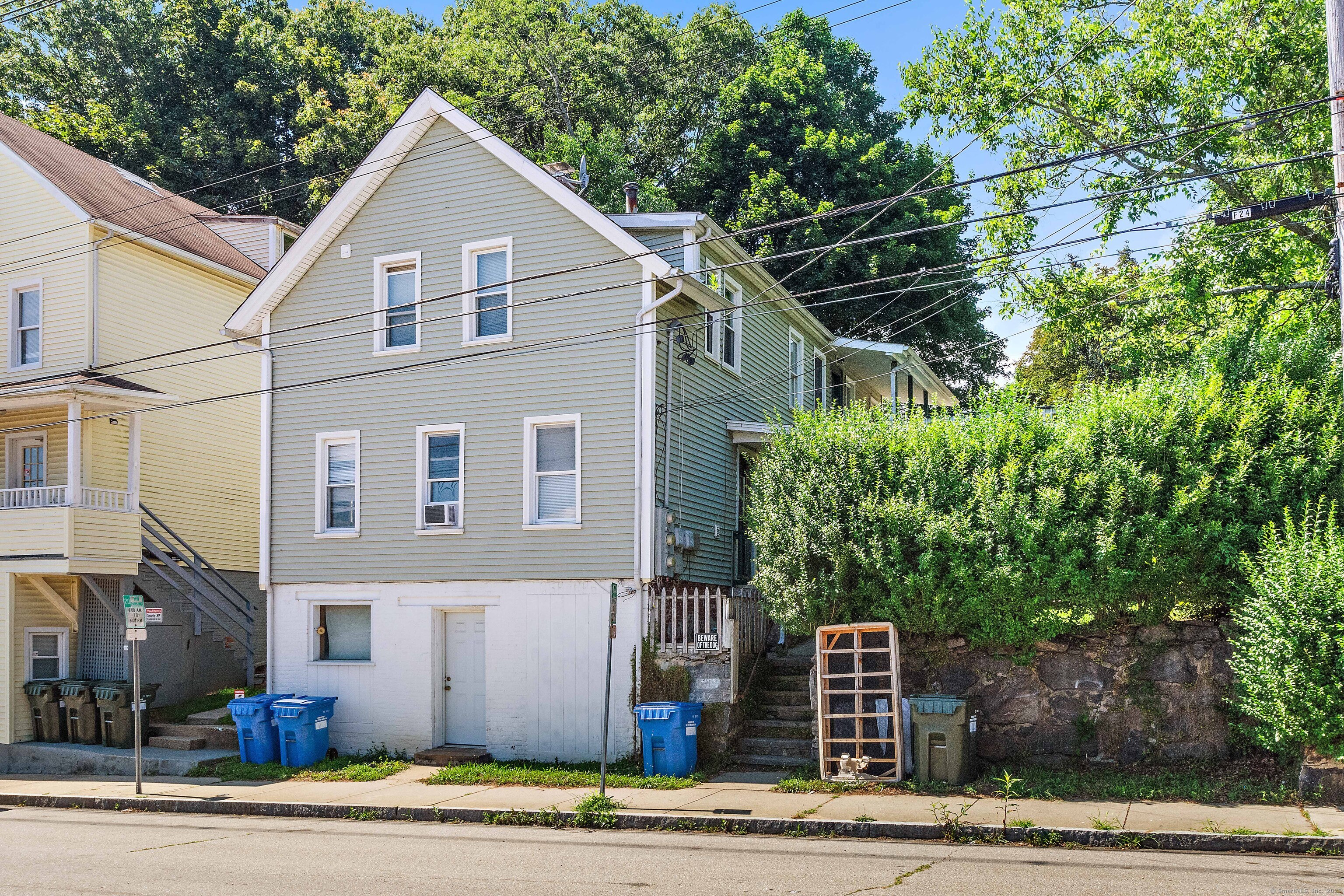 24 Central Avenue Norwich CT 06360