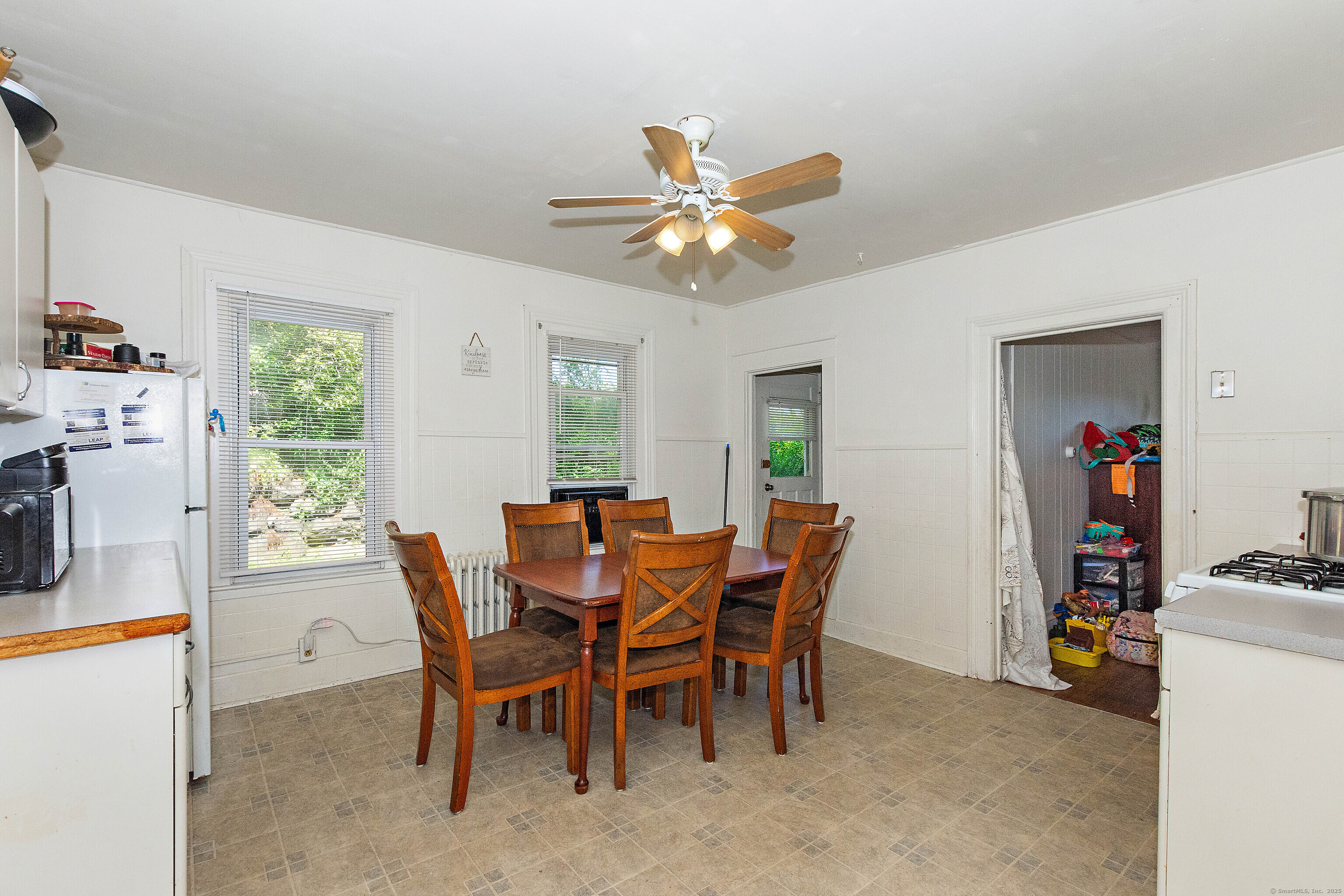 24 Central Avenue Norwich CT 06360