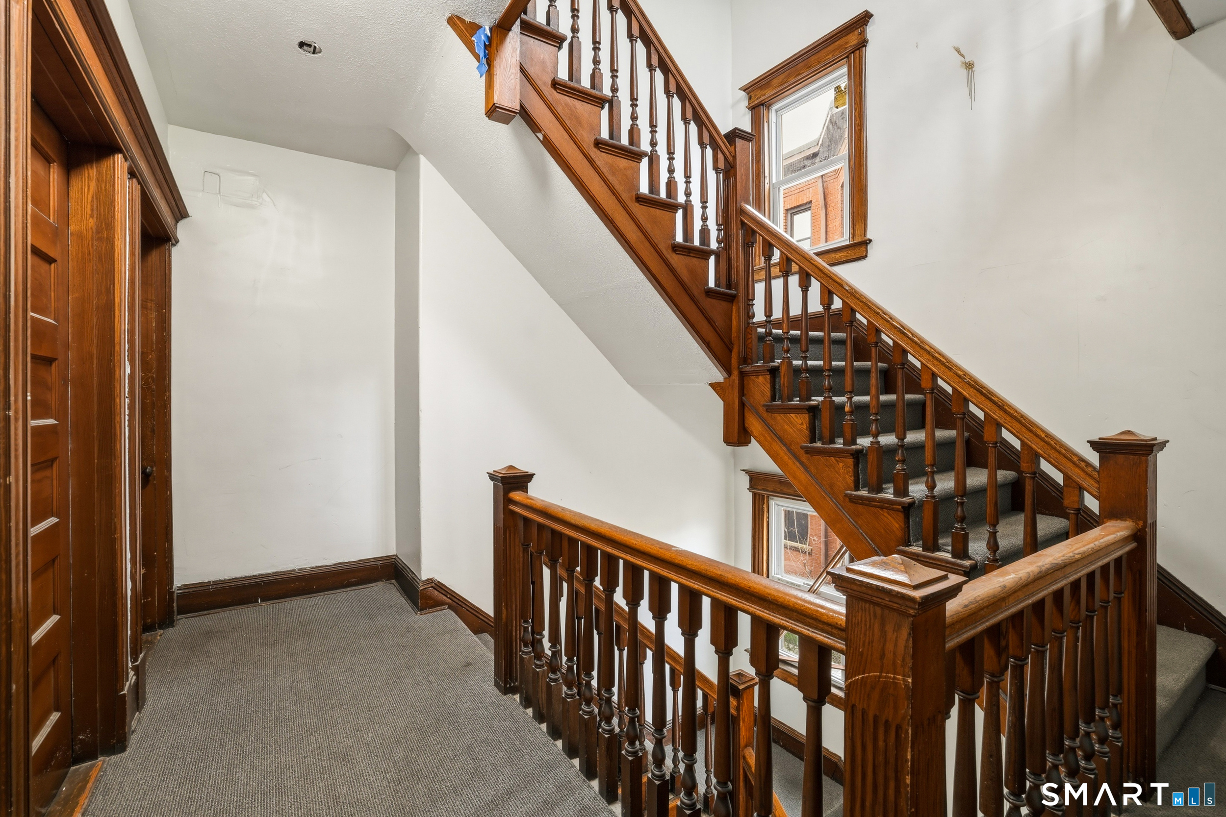 62-64 Edgewood Street Hartford CT 06112
