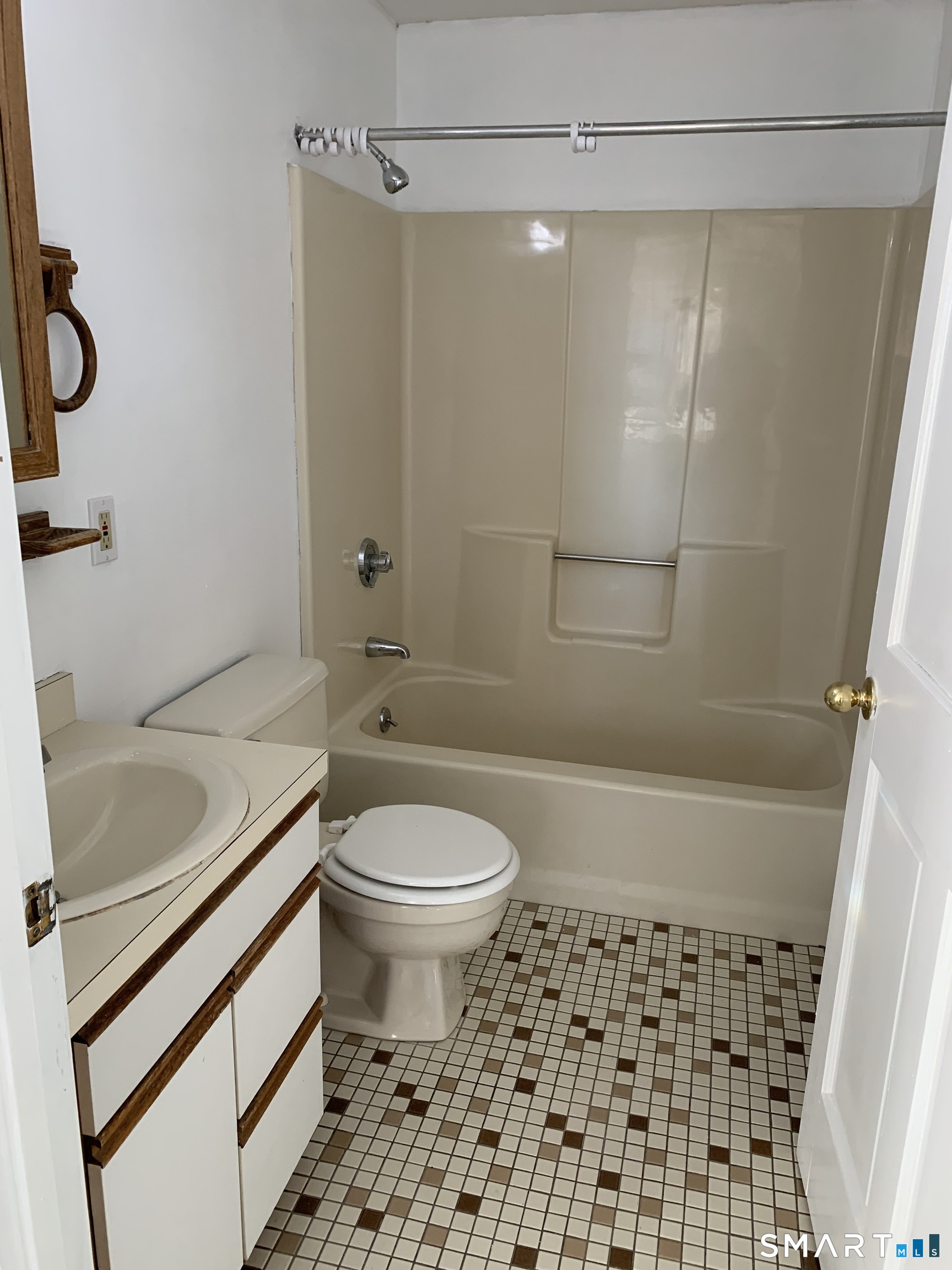 486 Prospect Avenue Hartford CT 06105