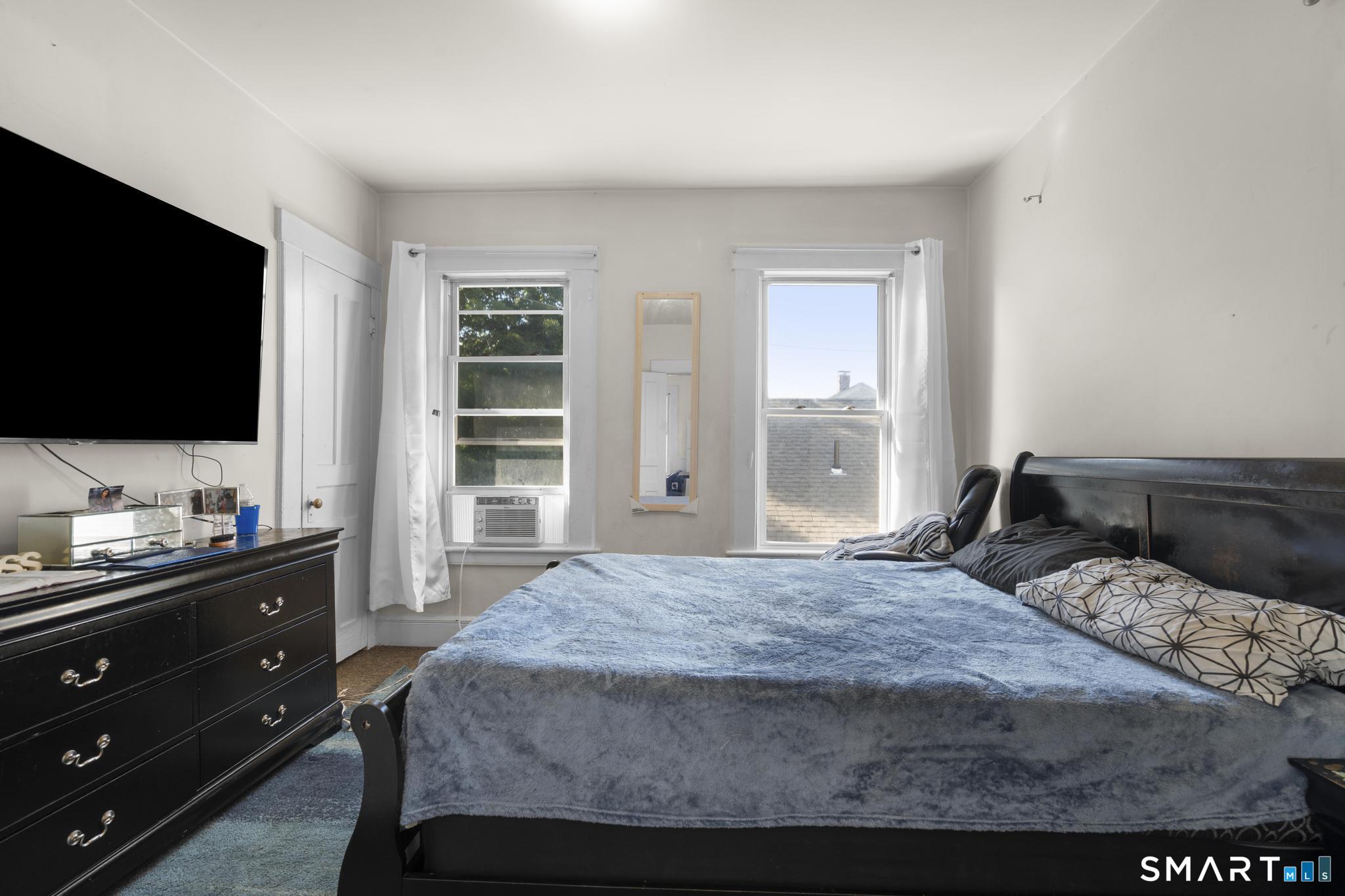 969-971 Wood Avenue Bridgeport CT 06604