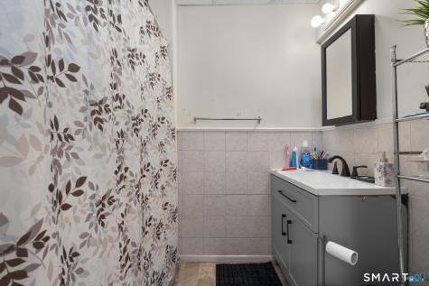 969-971 Wood Avenue Bridgeport CT 06604