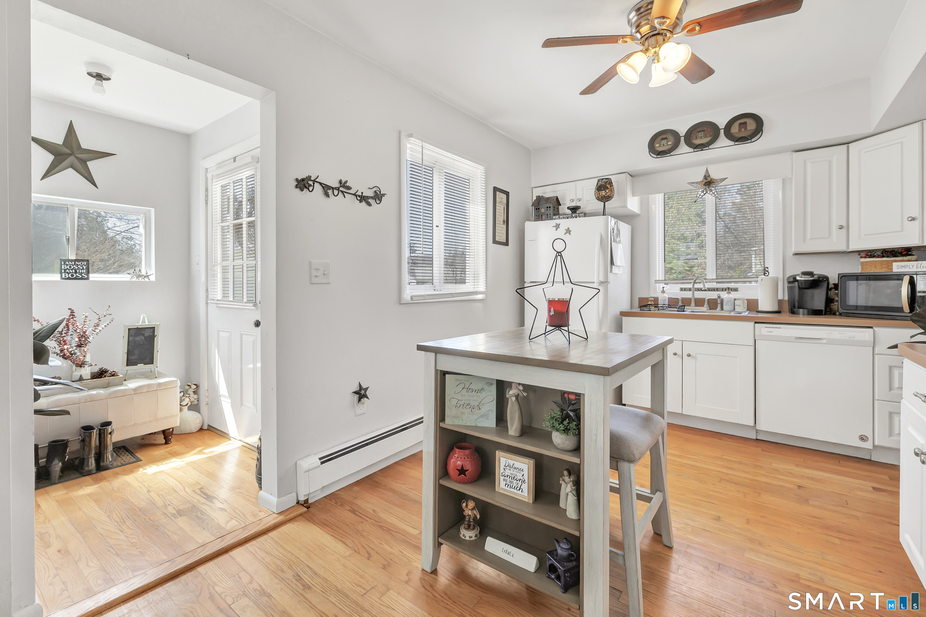 6 Bryson Avenue Seymour CT 06483