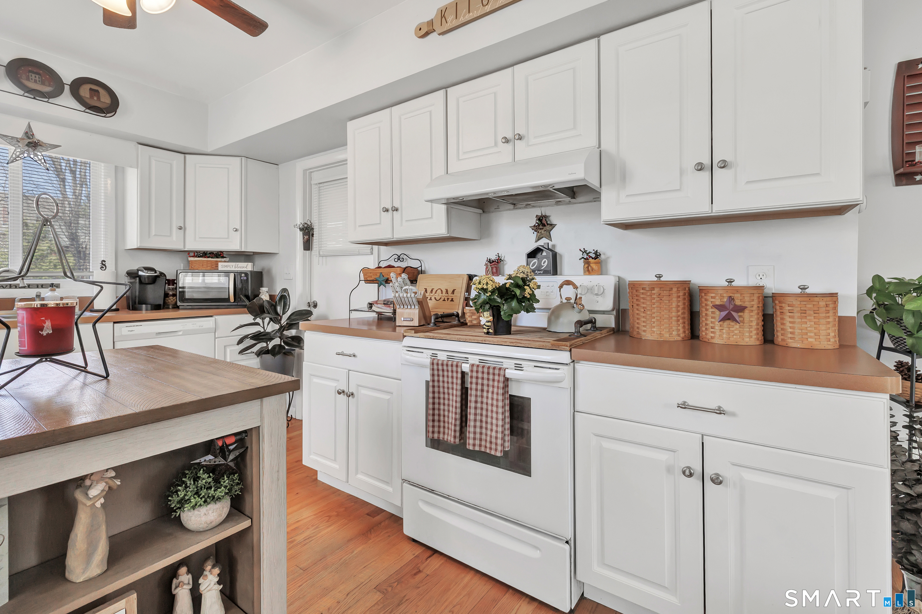 6 Bryson Avenue Seymour CT 06483