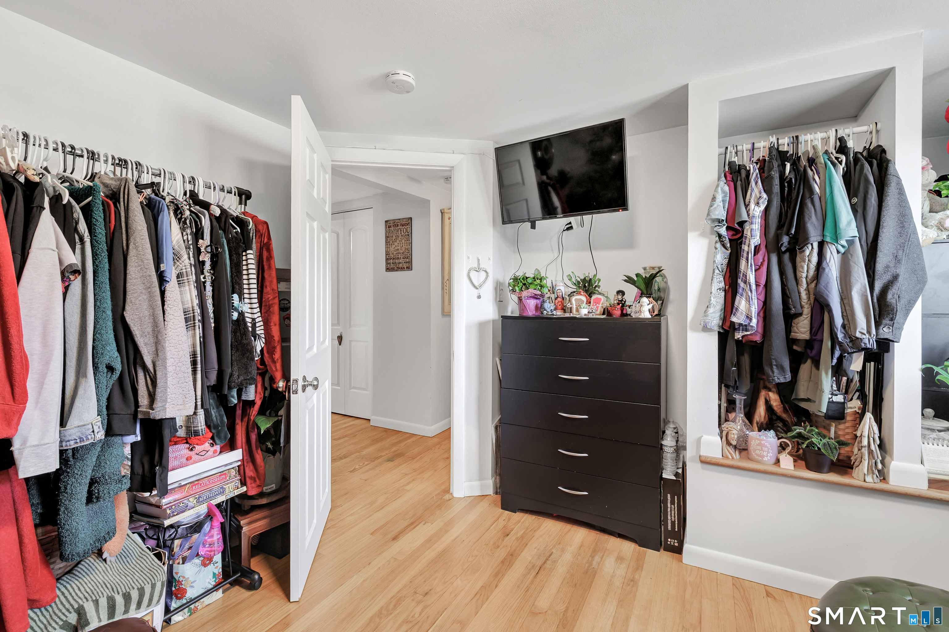 6 Bryson Avenue Seymour CT 06483