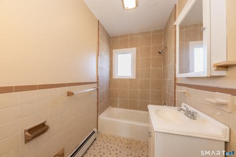 25 Clifton Street Wallingford CT 06492