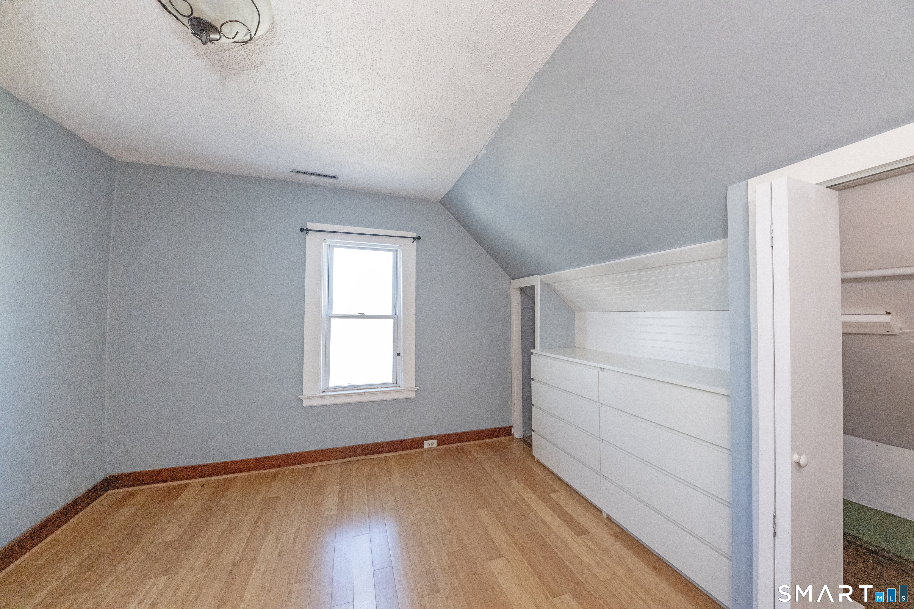 25 Clifton Street Wallingford CT 06492