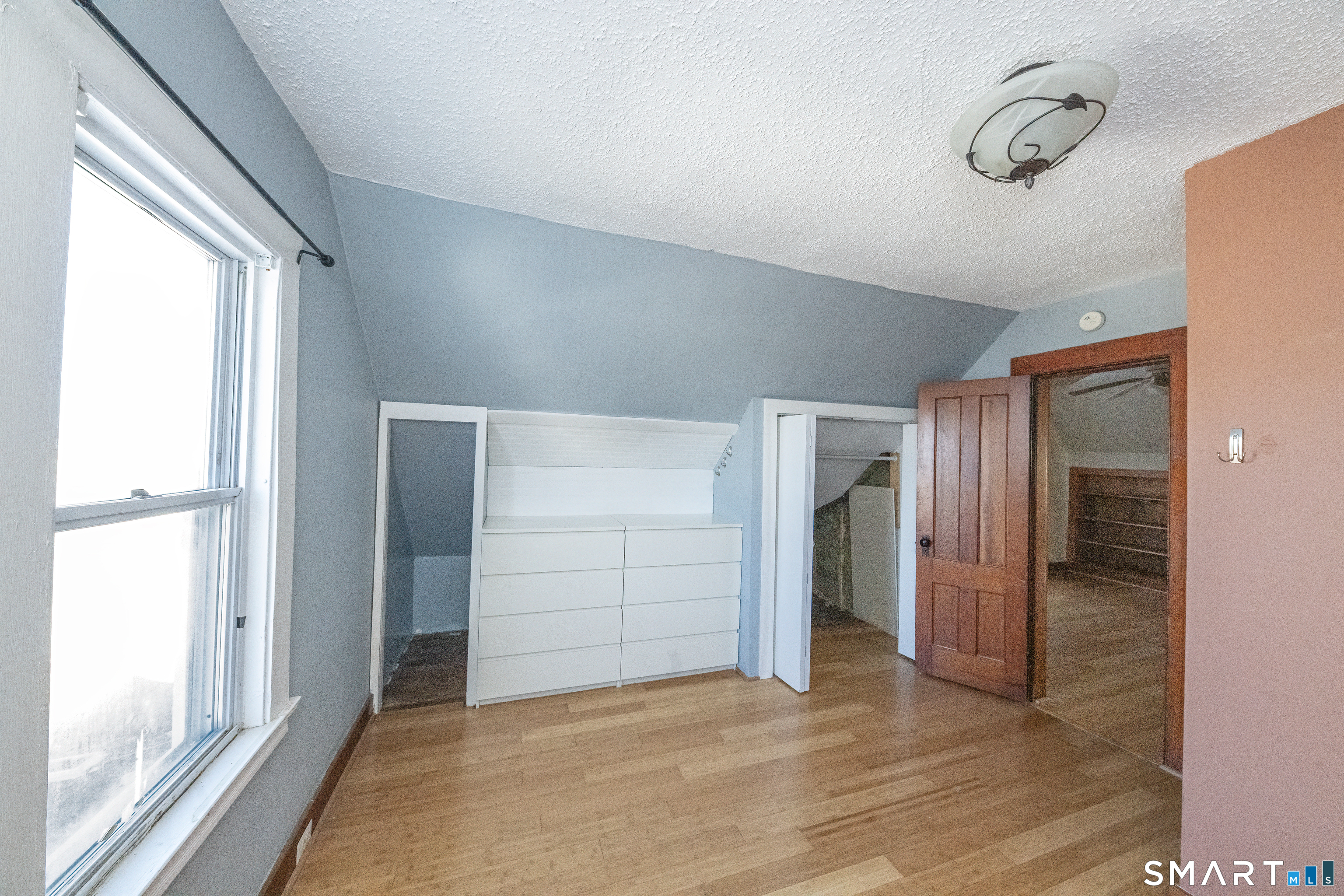 25 Clifton Street Wallingford CT 06492