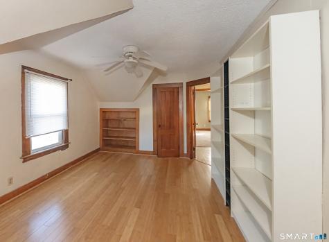 25 Clifton Street Wallingford CT 06492