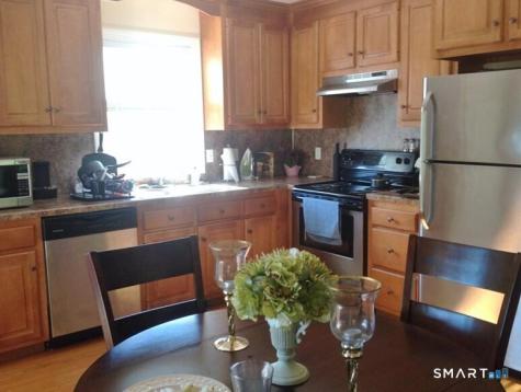 83 Inchcliffe Drive Ledyard CT 06335