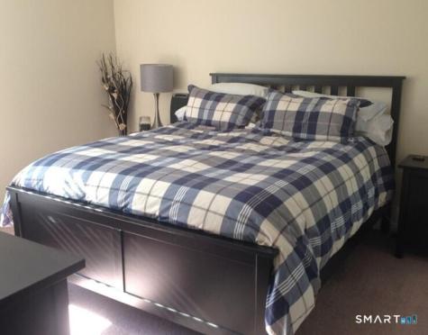 83 Inchcliffe Drive Ledyard CT 06335