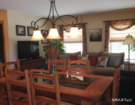 83 Inchcliffe Drive Ledyard CT 06335