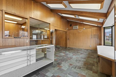 1422 Dixwell Avenue Hamden CT 06514