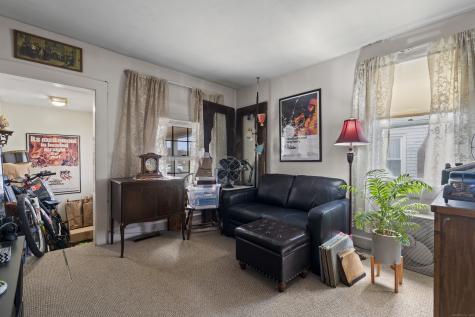 1422 Dixwell Avenue Hamden CT 06514