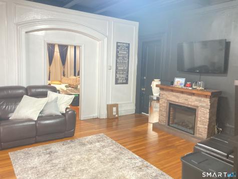 607 Elm Street New Haven CT 06511