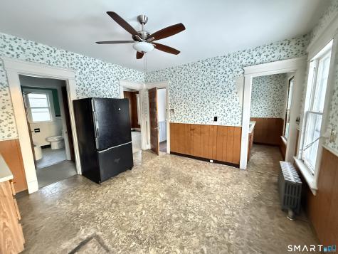 126 Richards Place West Haven CT 06516