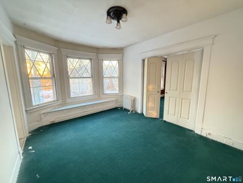 126 Richards Place West Haven CT 06516