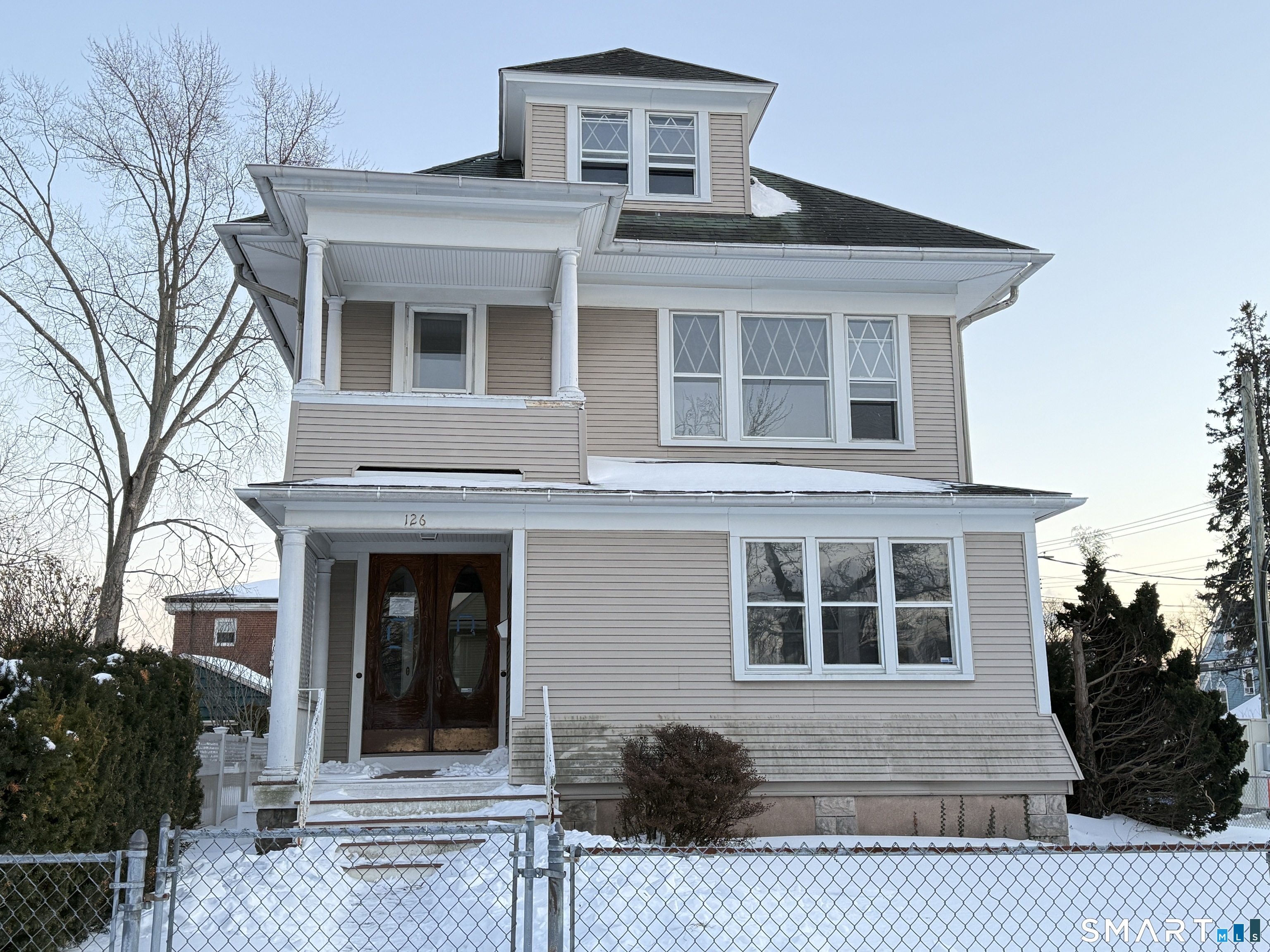 126 Richards Place West Haven CT 06516