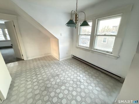 126 Richards Place West Haven CT 06516