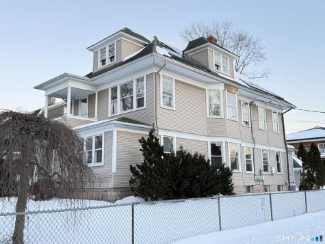 126 Richards Place West Haven CT 06516