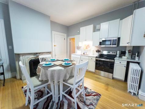 40 Allen Place Hartford CT 06106
