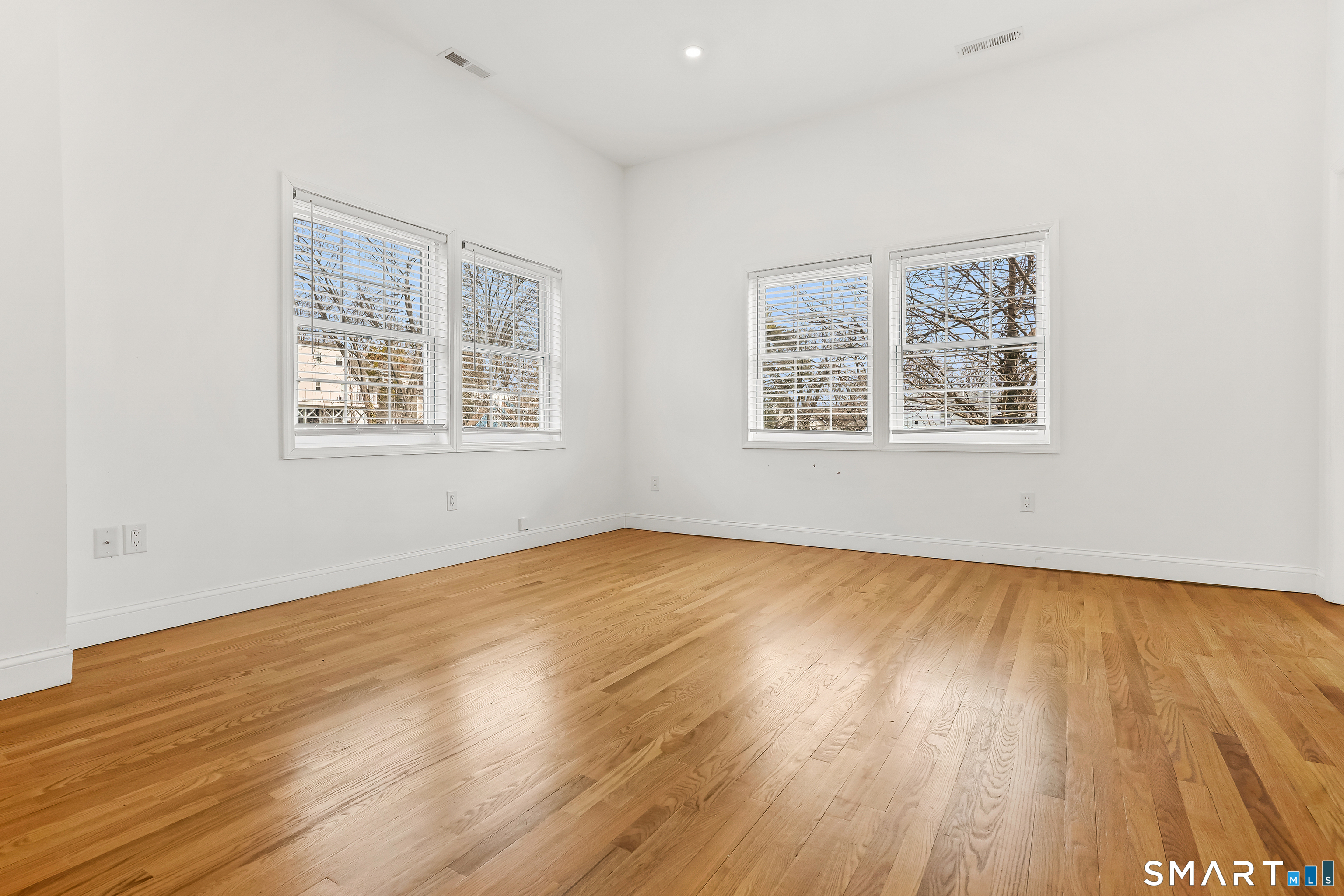 75 Coolidge Avenue Stamford CT 06906