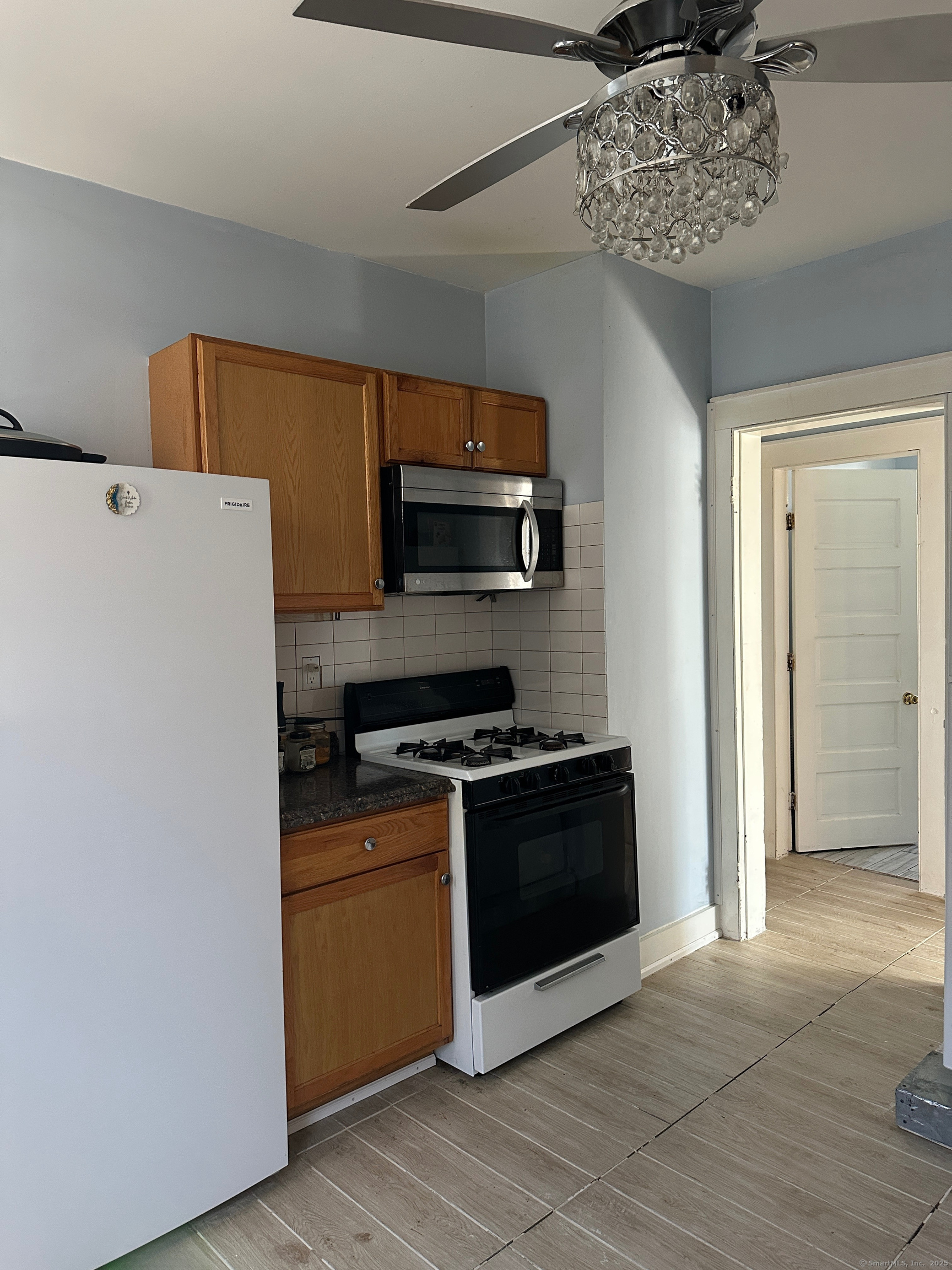 194 Adams Street Bridgeport CT 06607