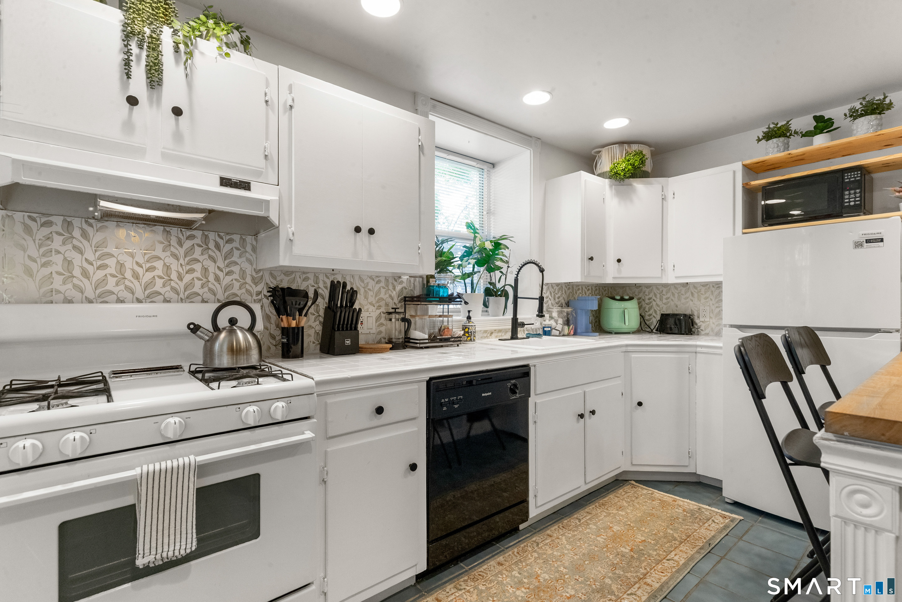 341 Saint John Street New Haven CT 06511