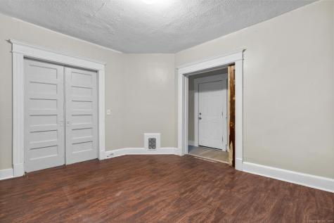 37 Plaza Avenue Waterbury CT 06710